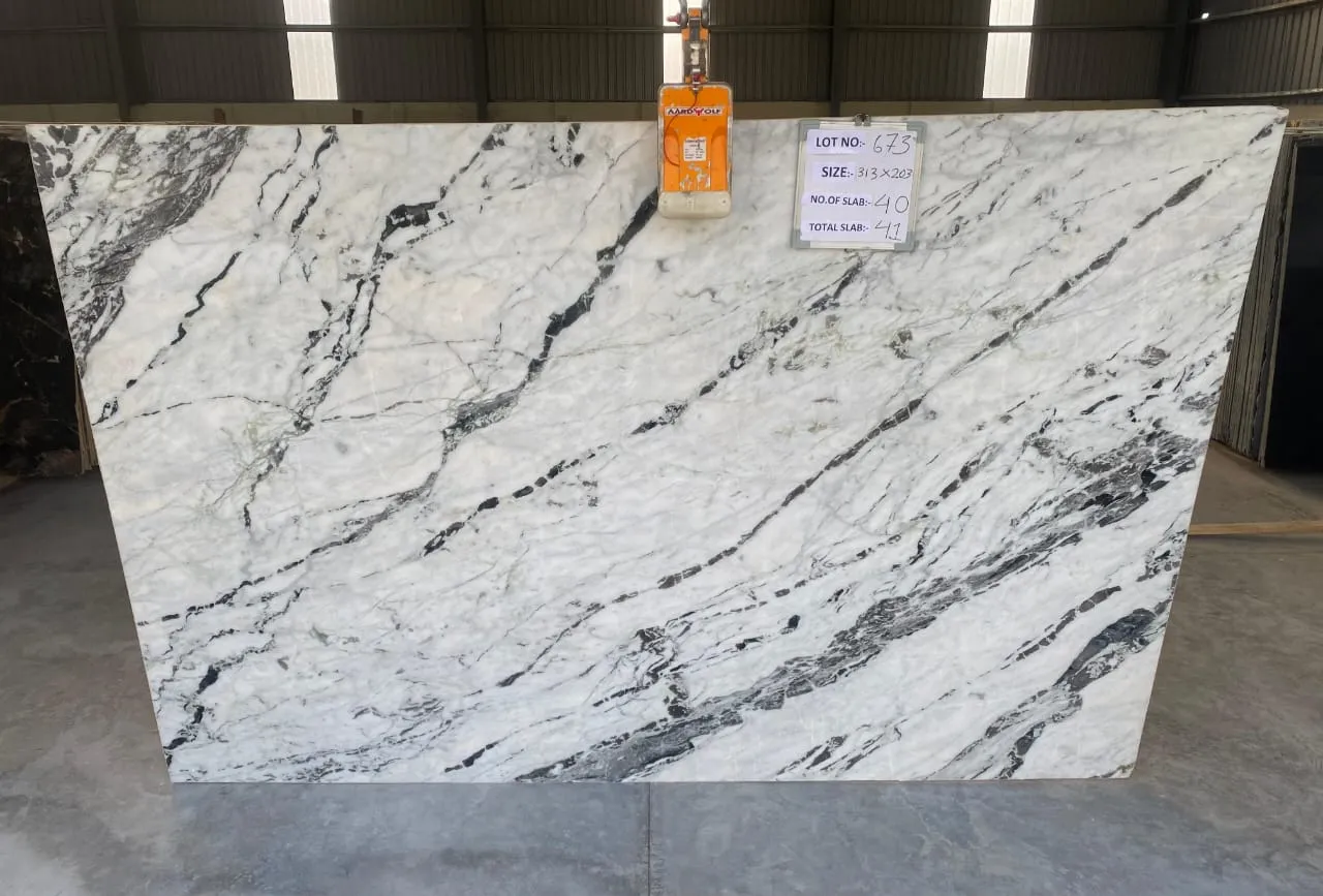 White Marble Lot 700